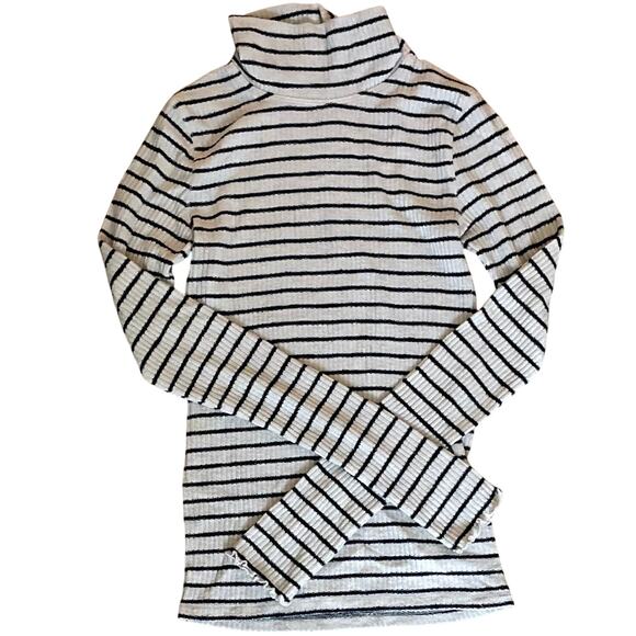 ABERCROMBIE & FITCH Women’s Striped Blue and white Turtleneck Shirt  Size XXS - Picture 1 of 4